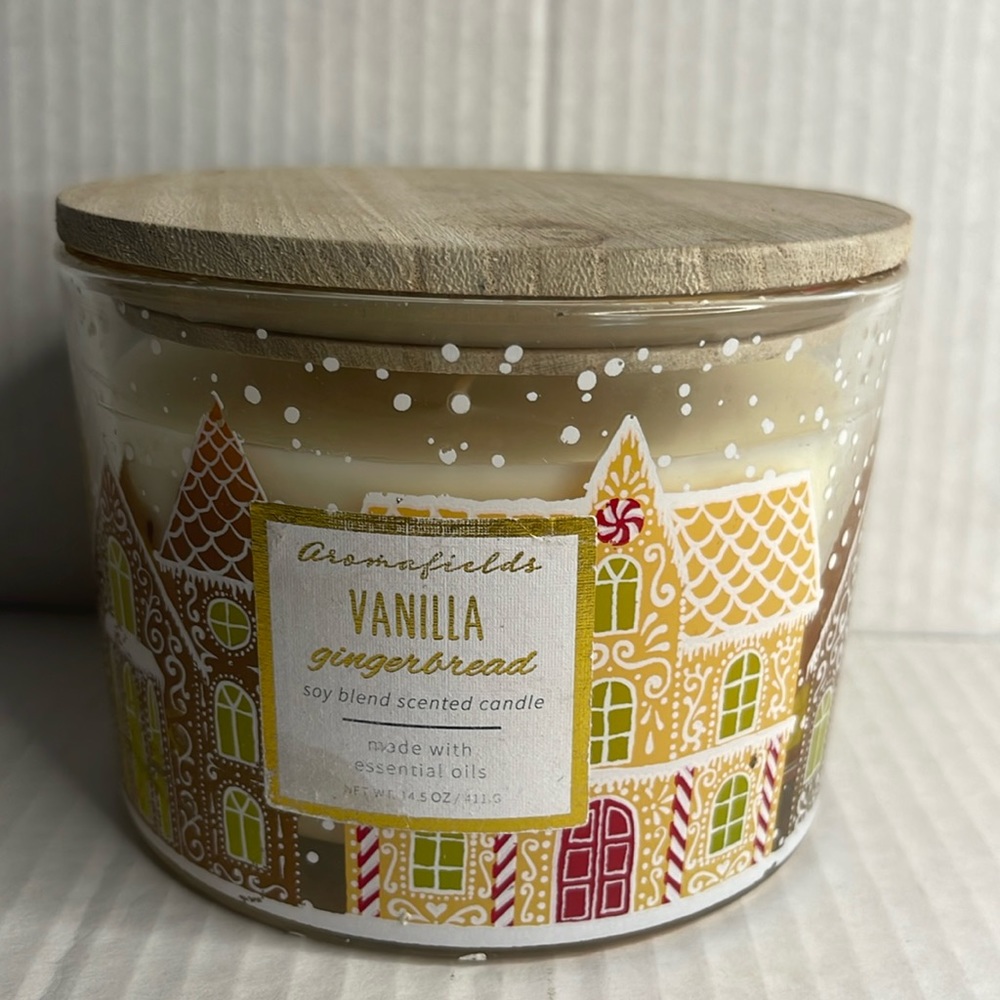 Aromafields Vanilla Gingerbread Soy Blend Scented Candle 14.5 oz